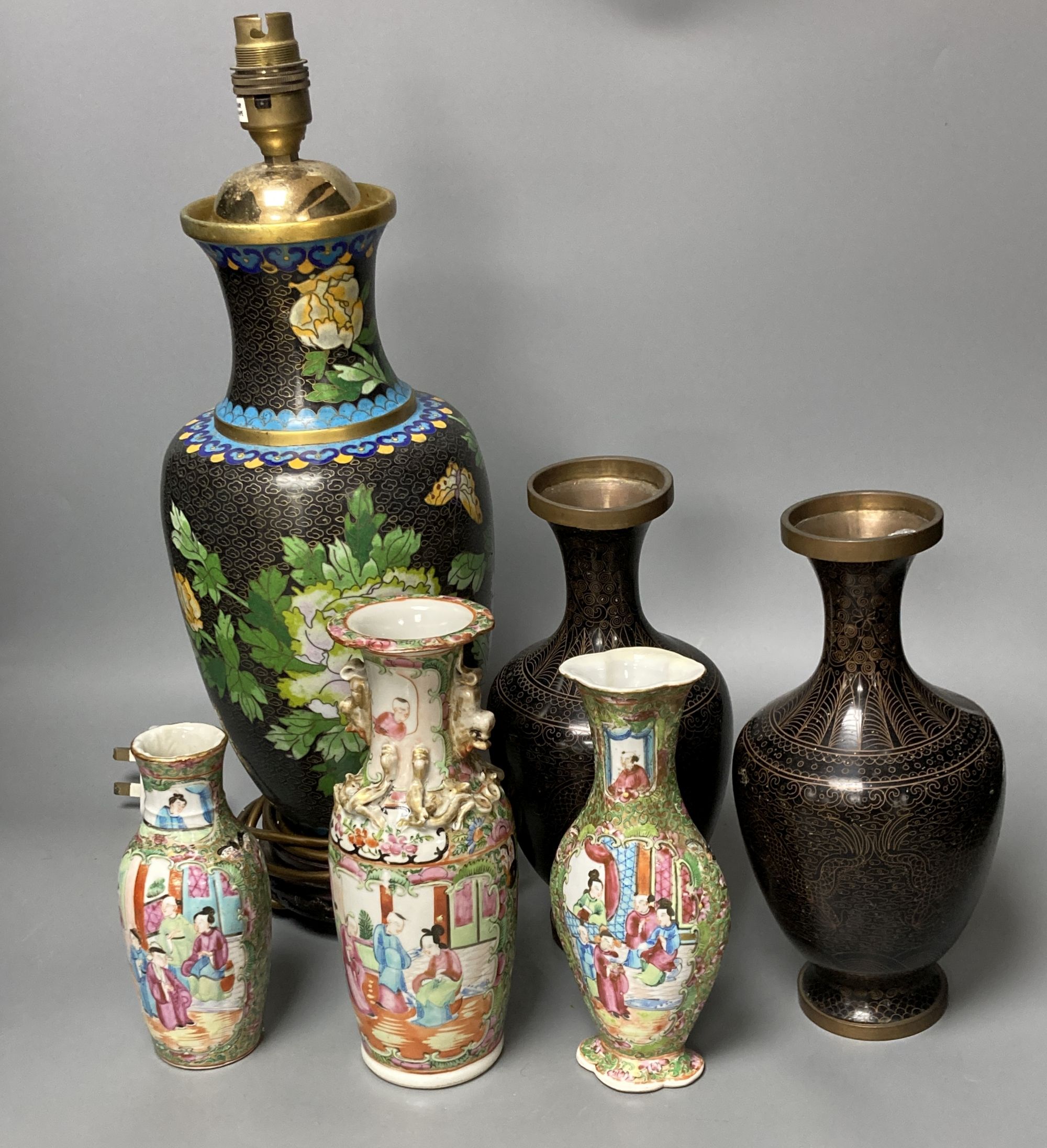 A cloisonne table lamp, height 35cm excluding light fitting, a pair of metal vases and three famille rose vases